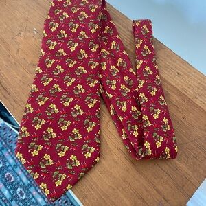 Dormeuil Paris London 100% silk tie whimsical radish print